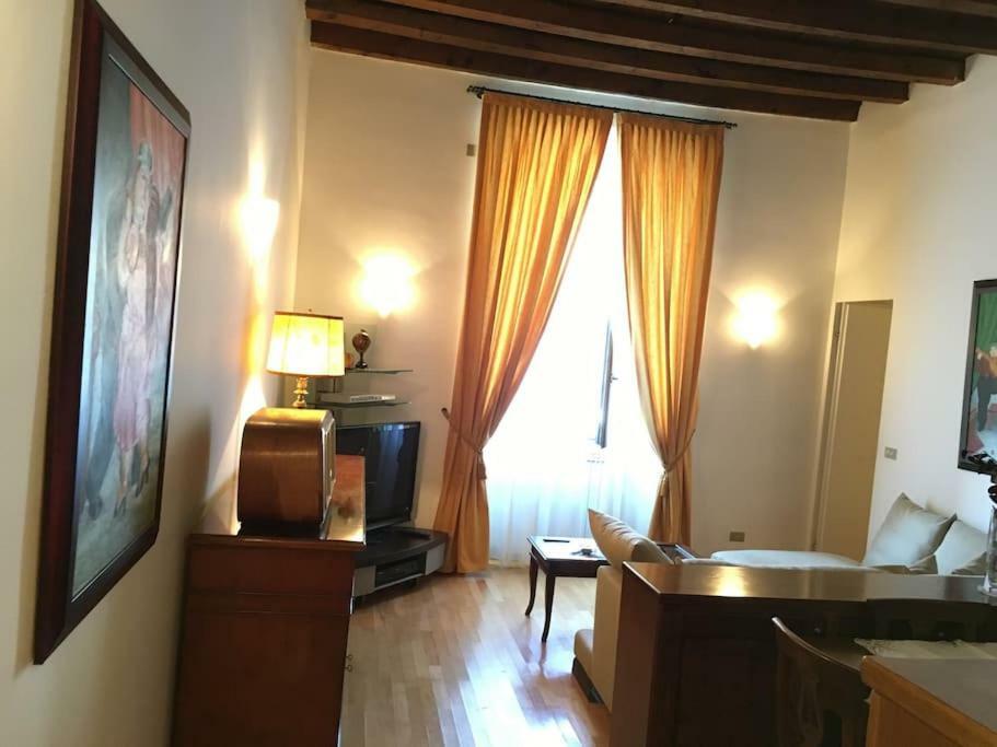 Suite Milaan Buitenkant foto