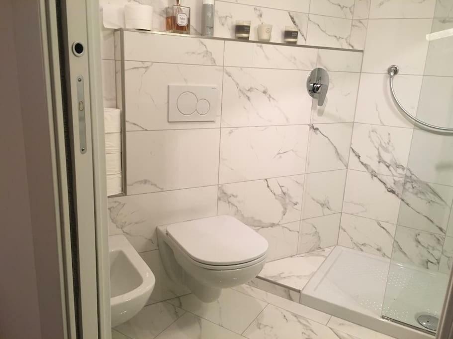Suite Milaan Buitenkant foto